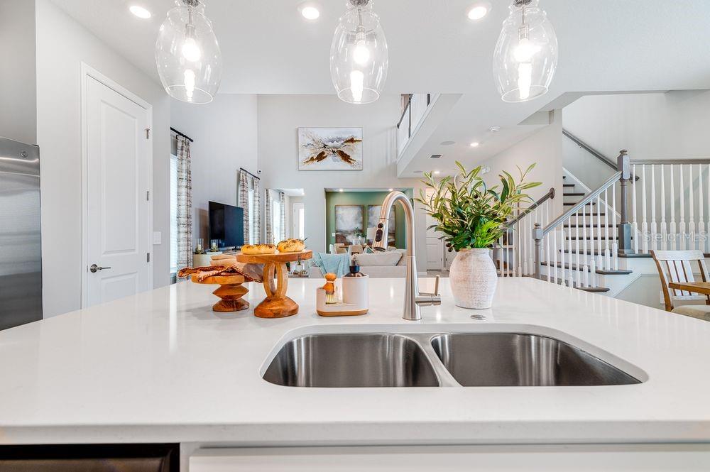 Image 39 of 59 For 5157 Firestone Alley