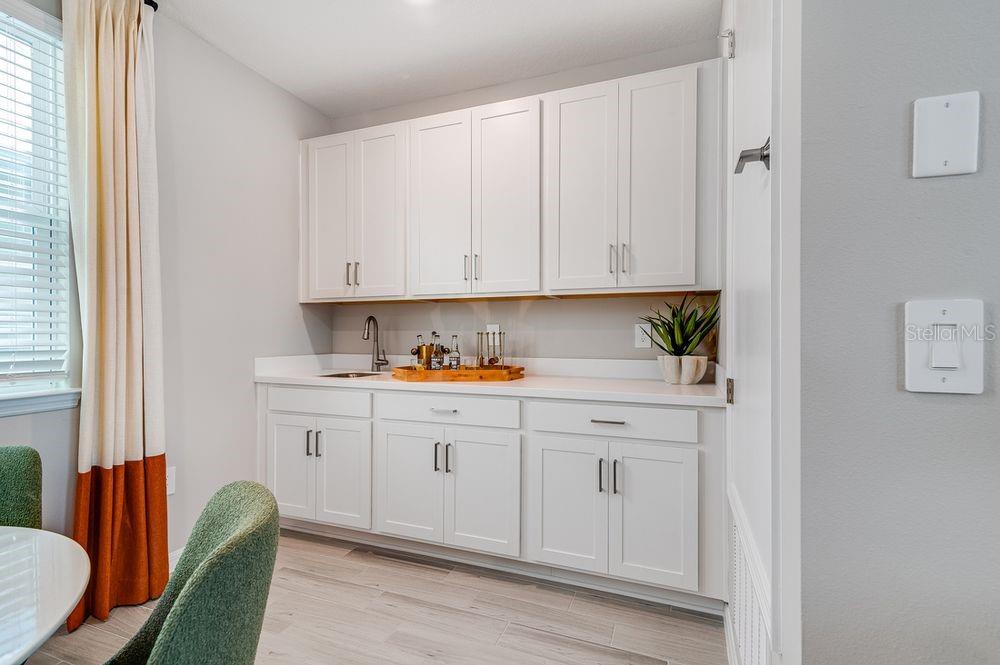 Image 40 of 59 For 5157 Firestone Alley