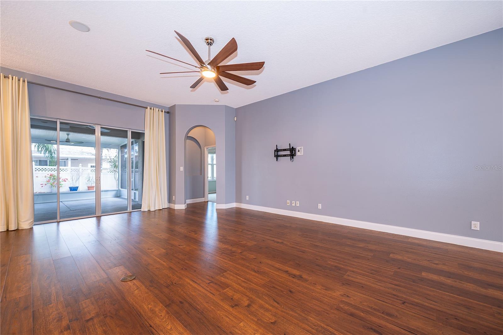 Image 15 of 40 For 2730 Old Redpine Way