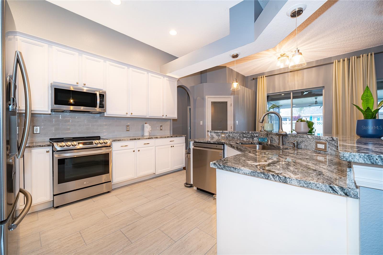 Image 16 of 40 For 2730 Old Redpine Way