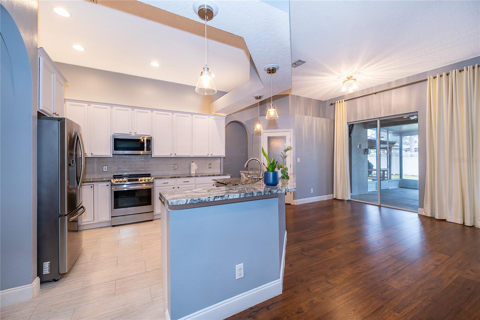 Image 17 of 40 For 2730 Old Redpine Way