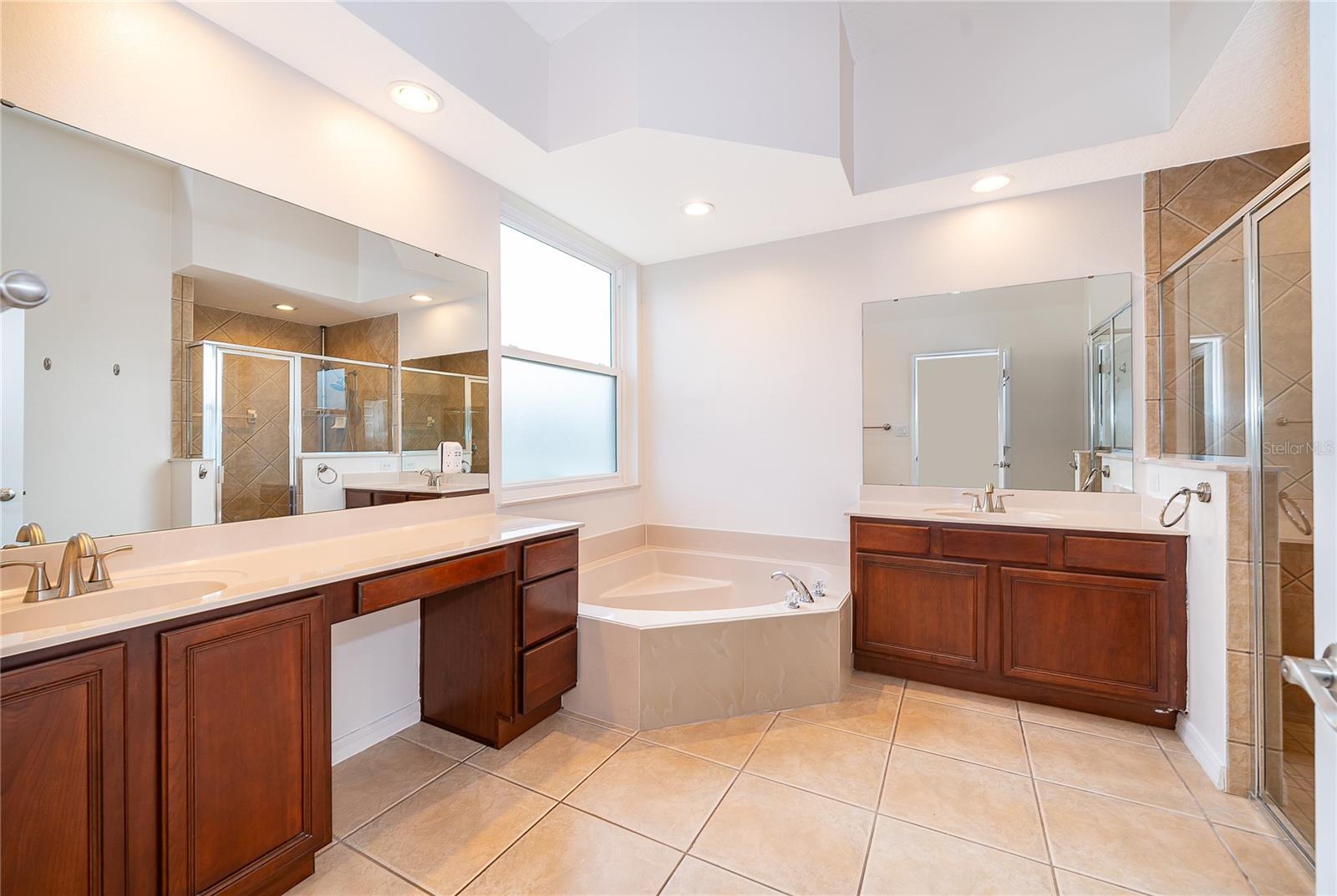 Image 25 of 40 For 2730 Old Redpine Way