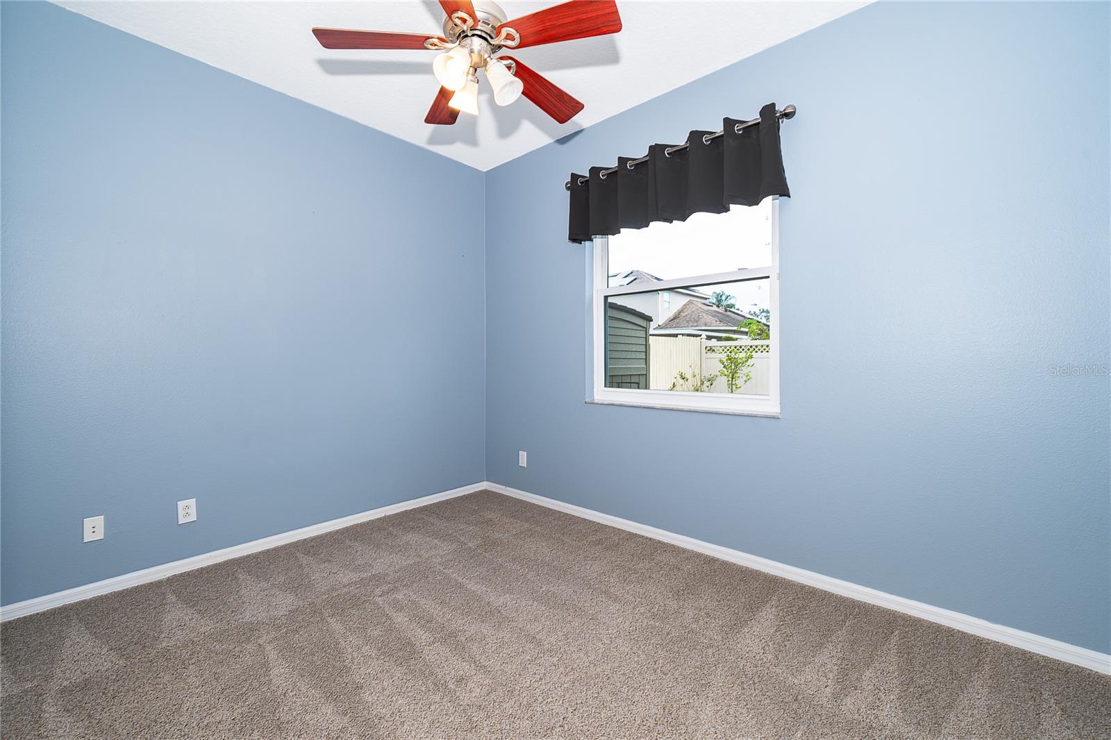 Image 28 of 40 For 2730 Old Redpine Way