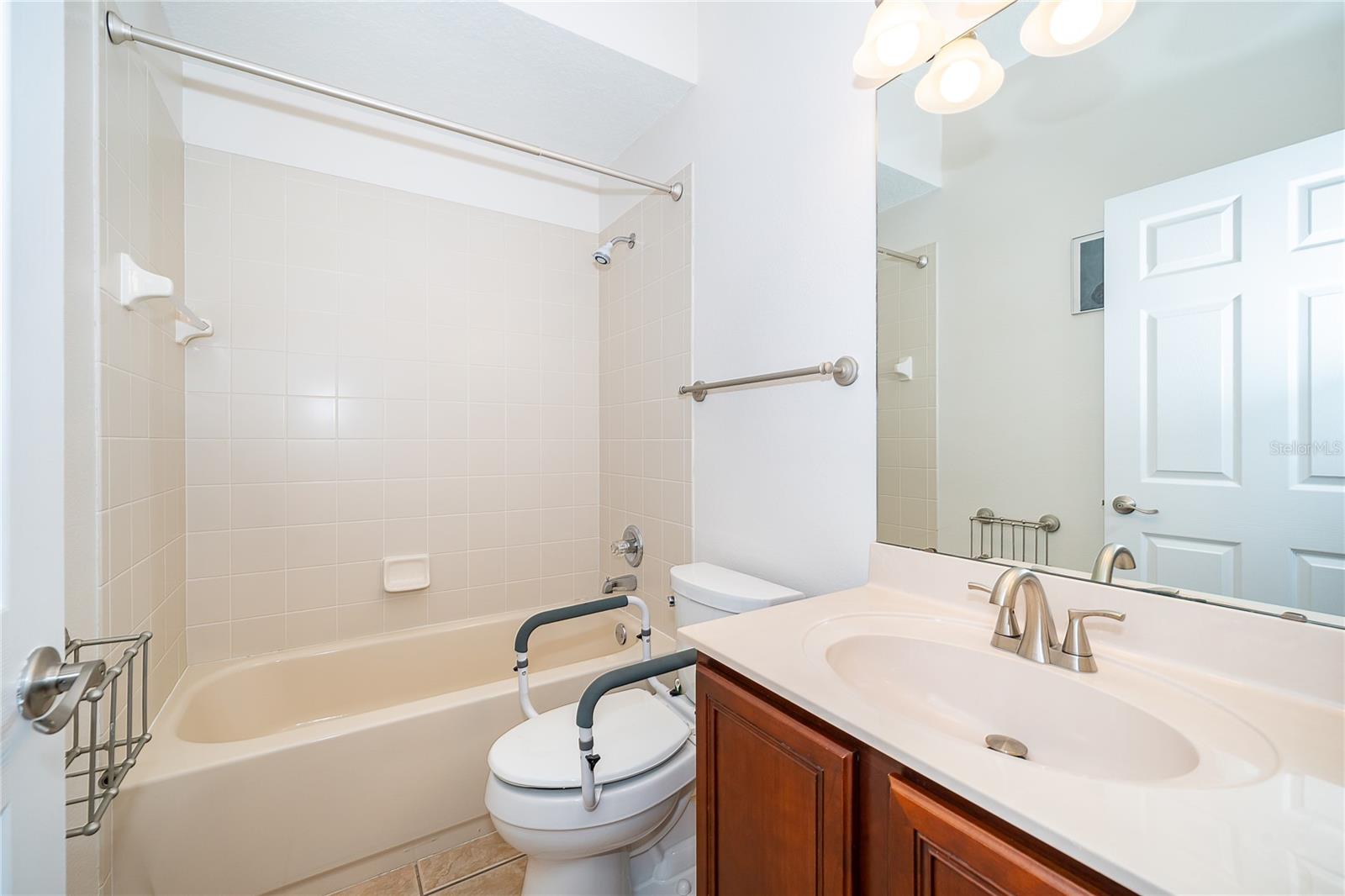 Image 30 of 40 For 2730 Old Redpine Way