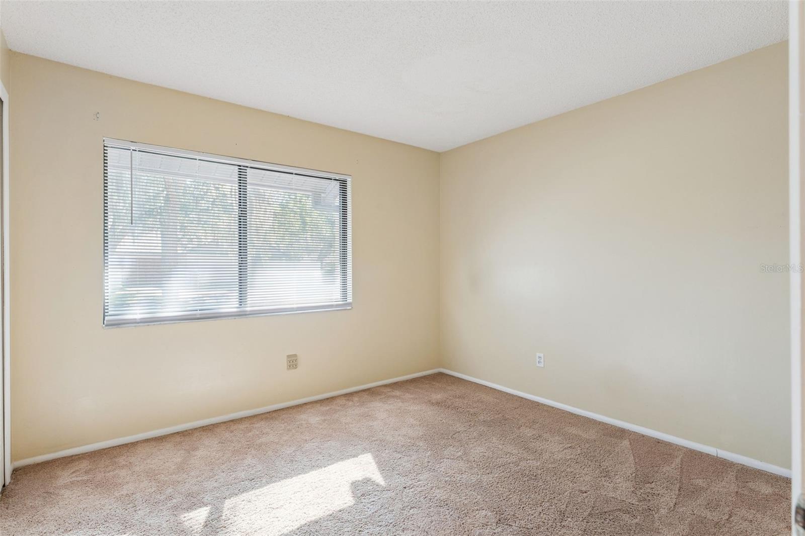 Image 11 of 21 For 104 Red Cedar Drive