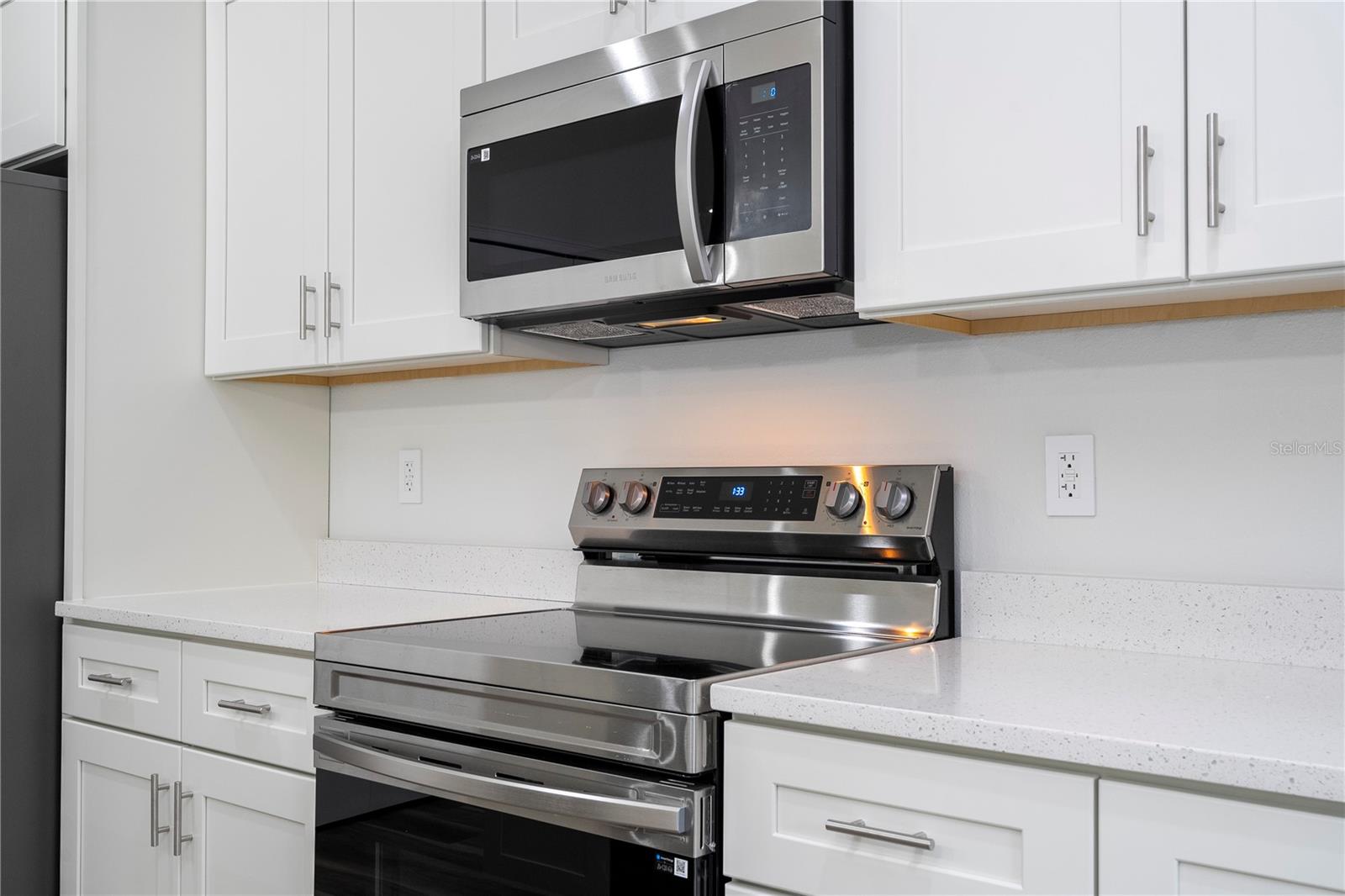 Image 11 of 70 For 14599 48th Avenue