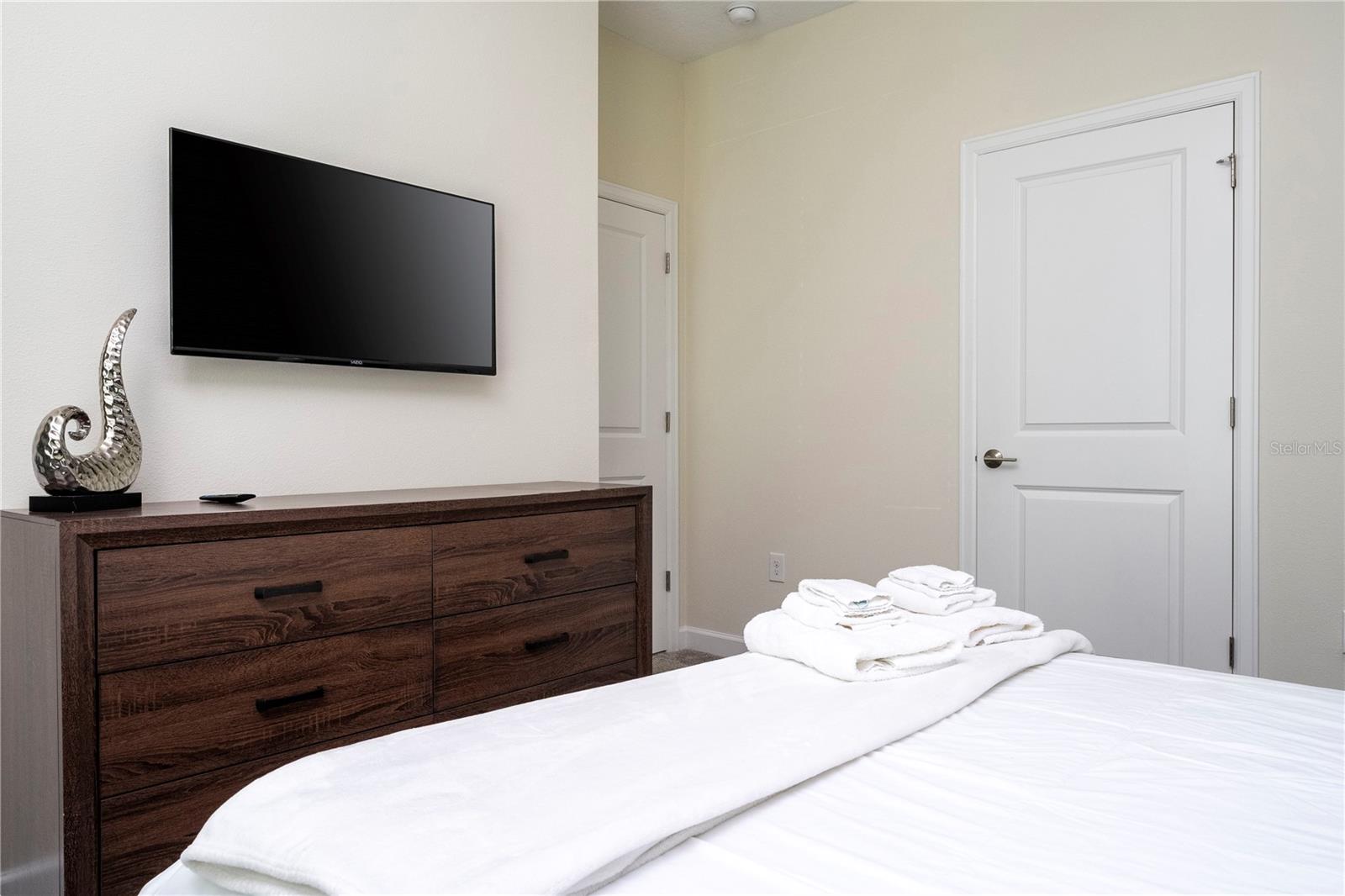 Image 25 of 97 For 8987 Cabot Cliffs Drive