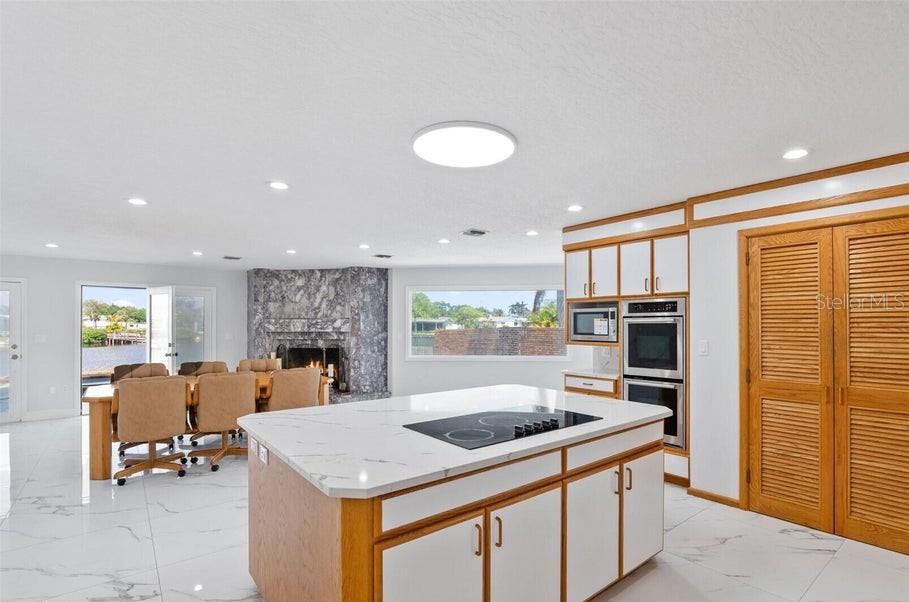 Image 13 of 70 For 397 Milford Point Drive