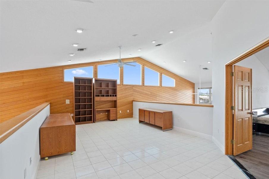 Image 36 of 70 For 397 Milford Point Drive