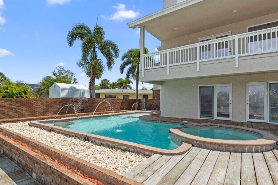 Image 54 of 70 For 397 Milford Point Drive