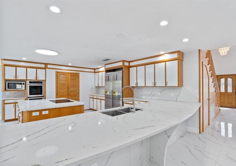 Image 9 of 70 For 397 Milford Point Drive