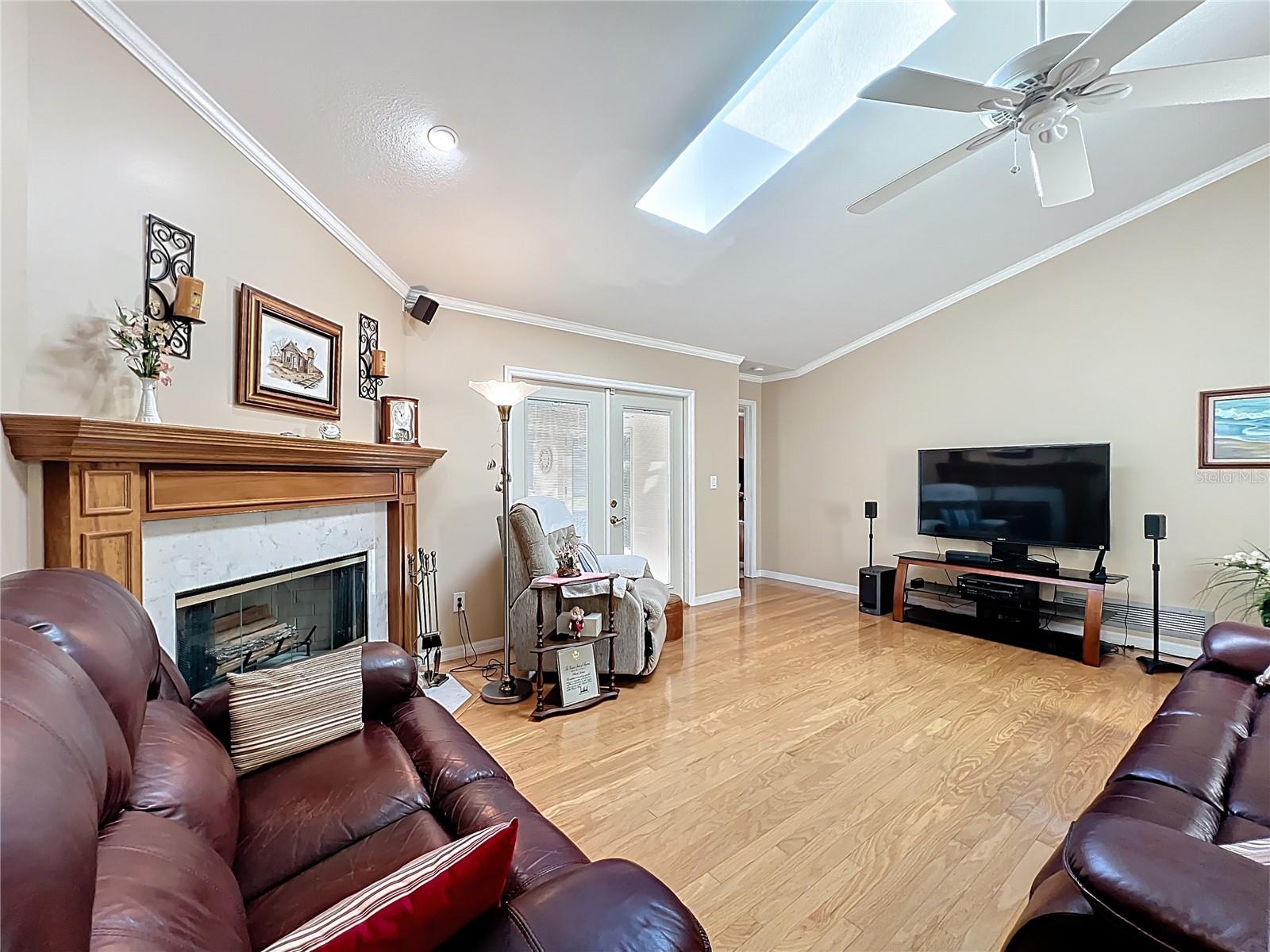 Image 15 of 58 For 516 Fernwood Drive