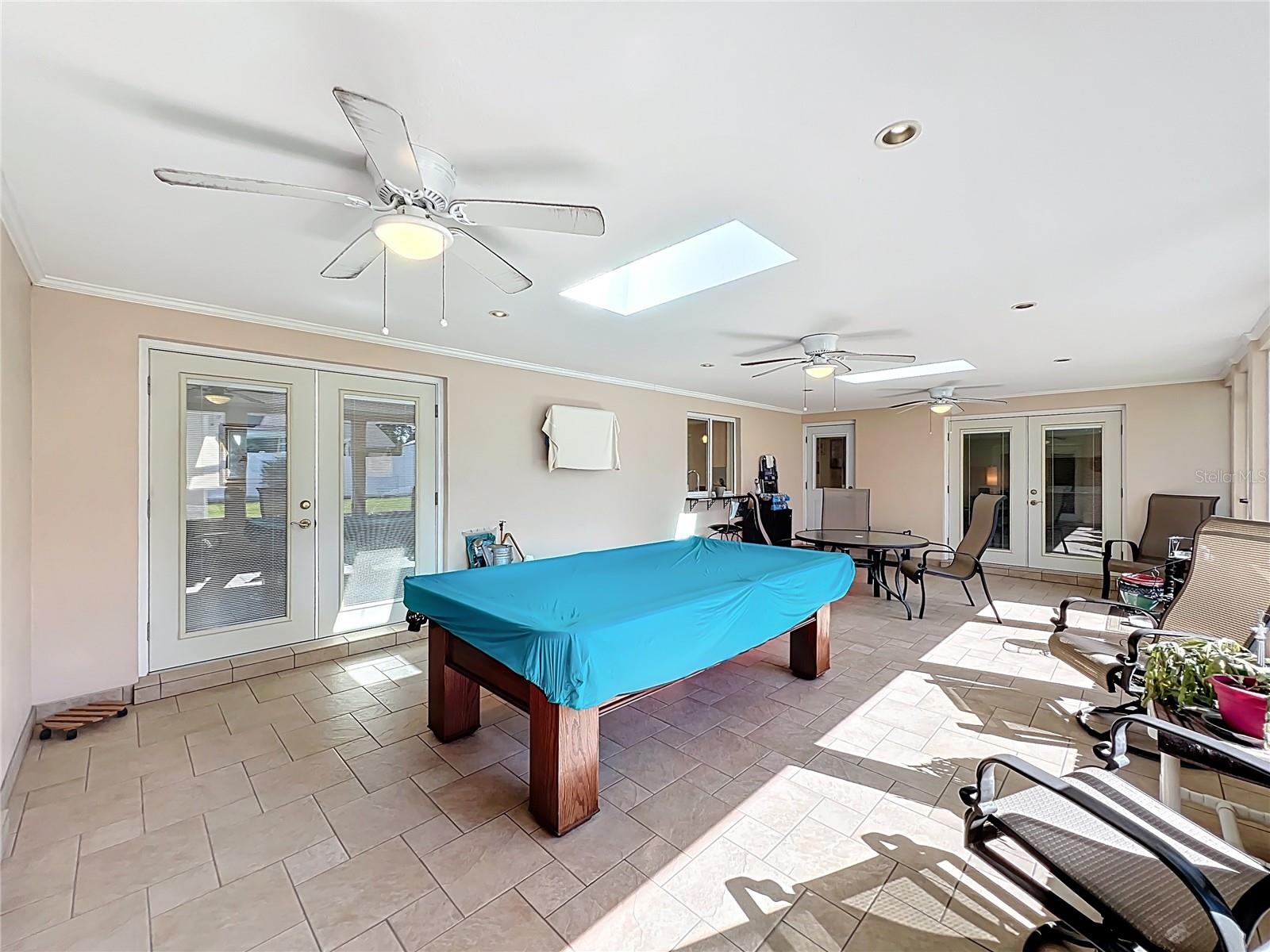 Image 34 of 58 For 516 Fernwood Drive