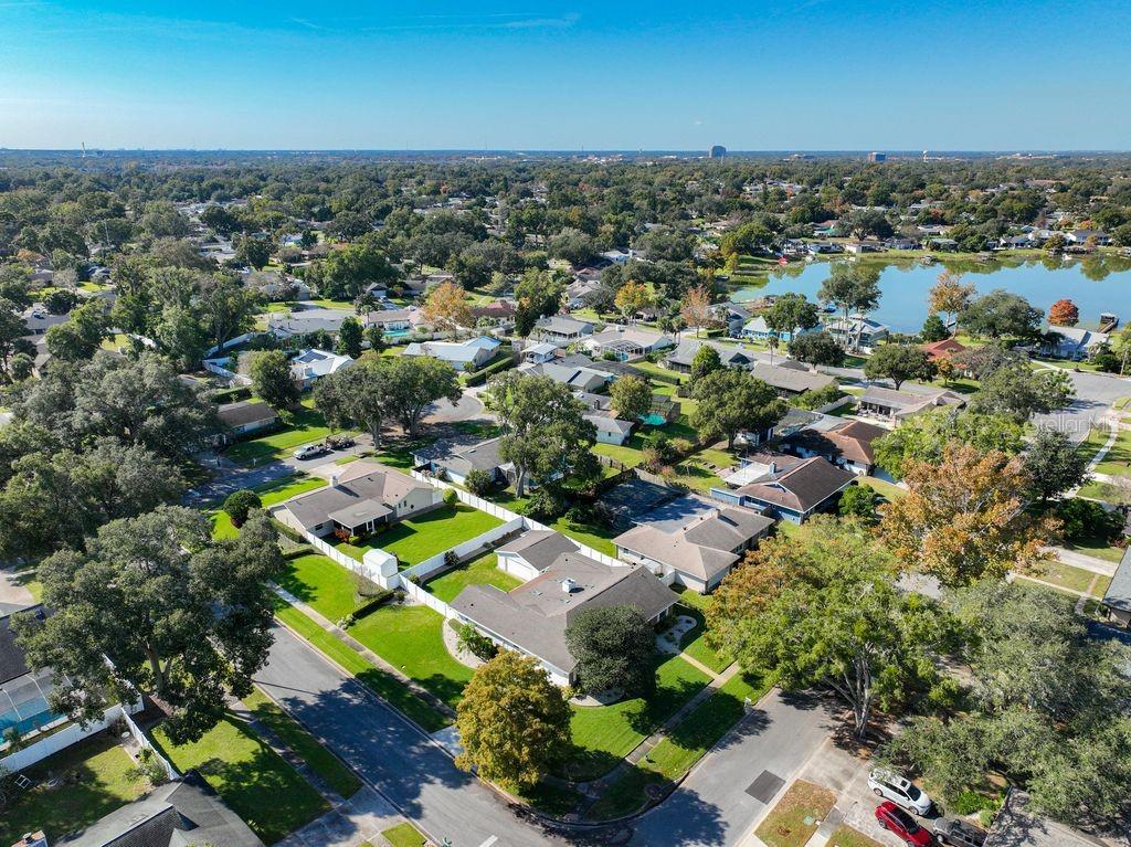 Image 44 of 58 For 516 Fernwood Drive