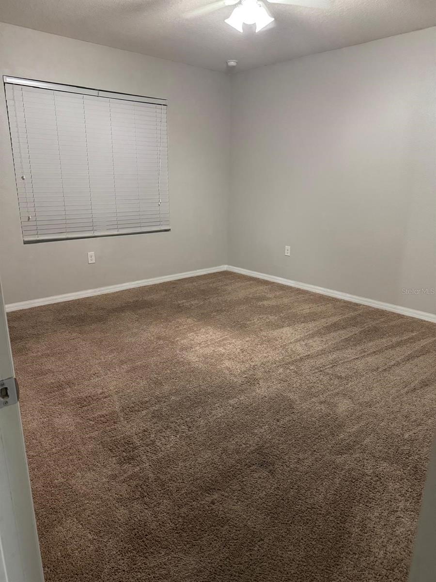 Image 3 of 5 For 849 Sheen Circle