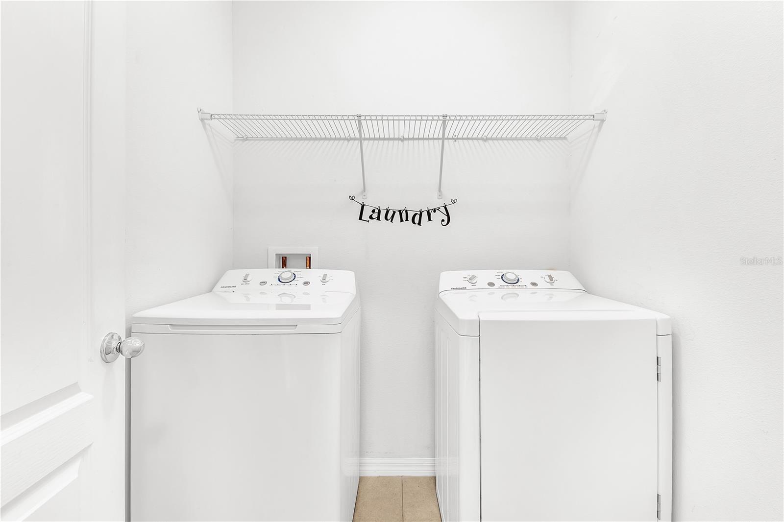 Image 25 of 35 For 849 Sheen Circle