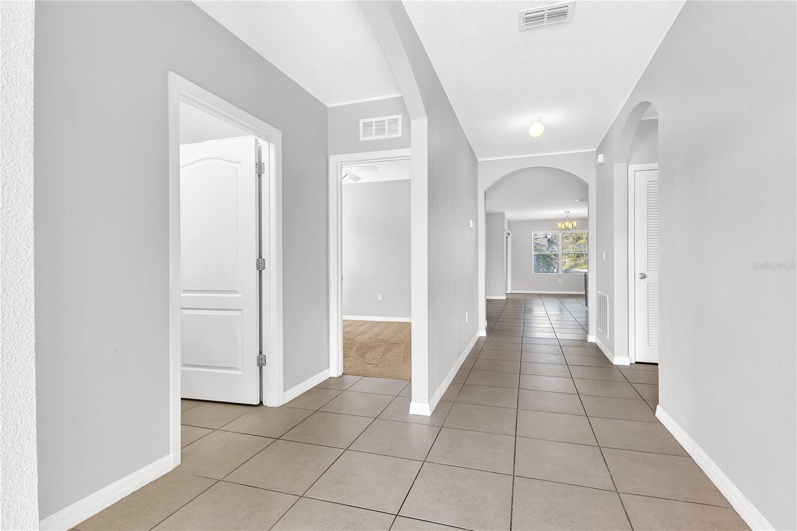 Image 29 of 35 For 849 Sheen Circle