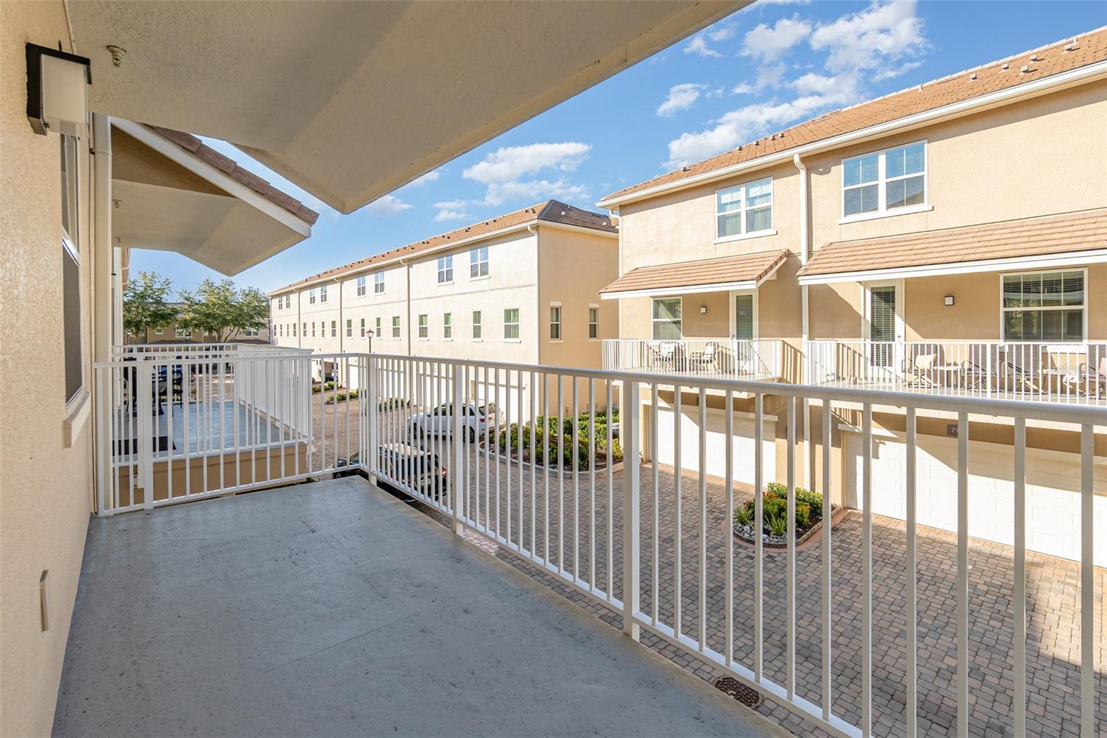 Image 25 of 31 For 669 Hangnest Lane