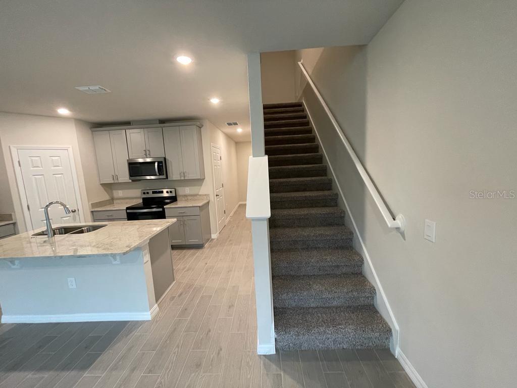 Image 22 of 55 For 418 Legacy Loop