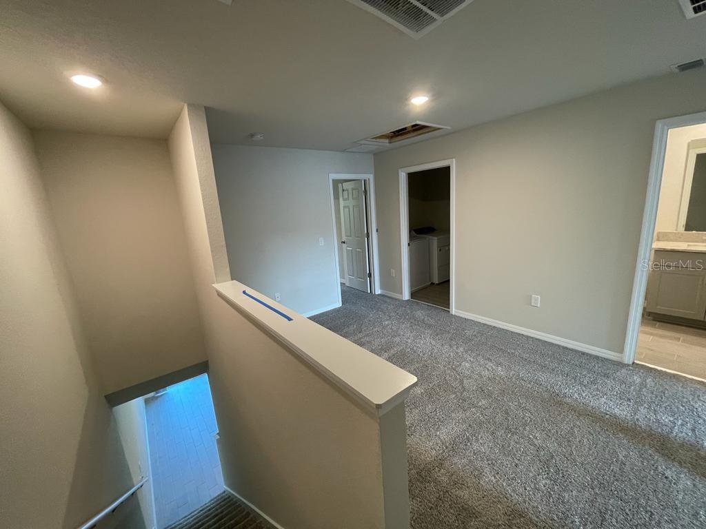 Image 23 of 55 For 418 Legacy Loop