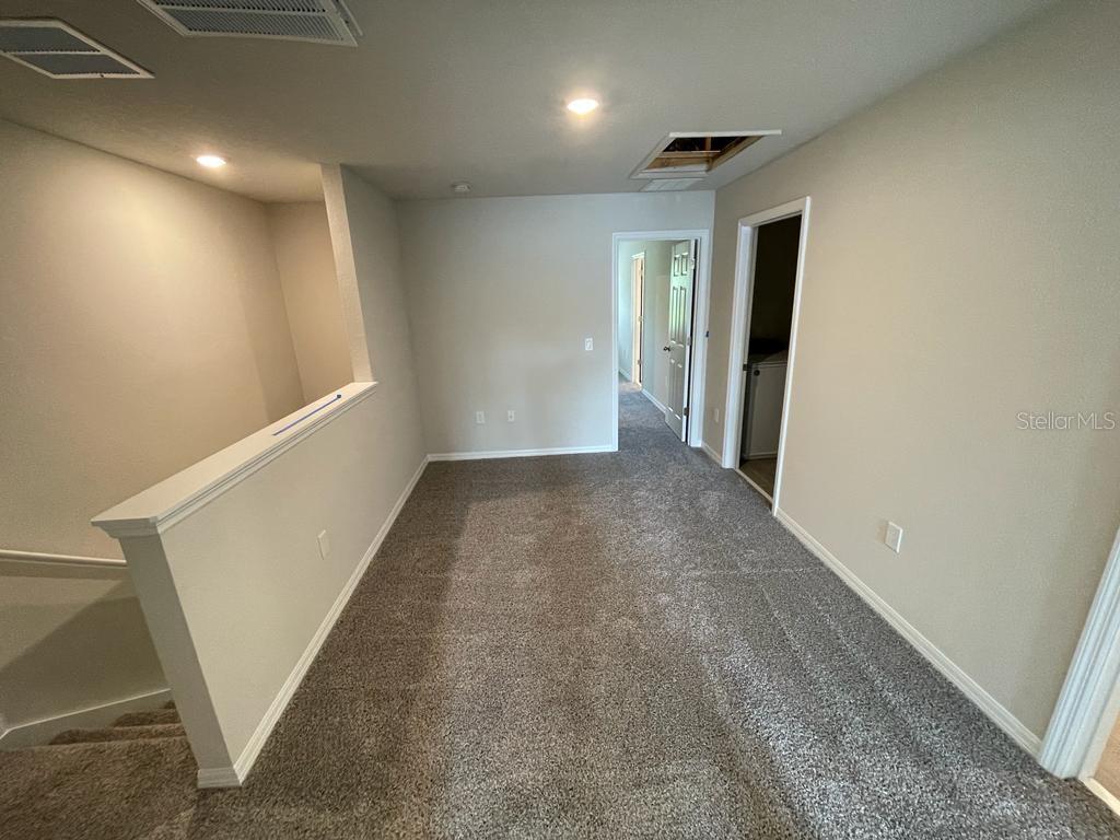 Image 24 of 55 For 418 Legacy Loop