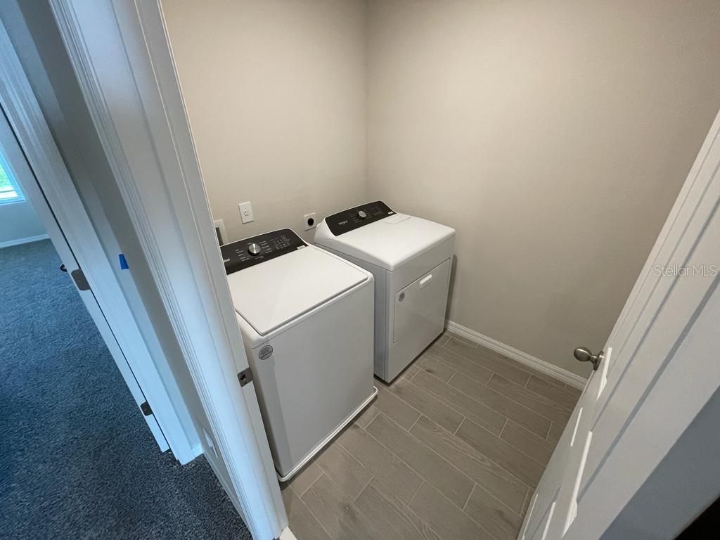 Image 28 of 55 For 418 Legacy Loop