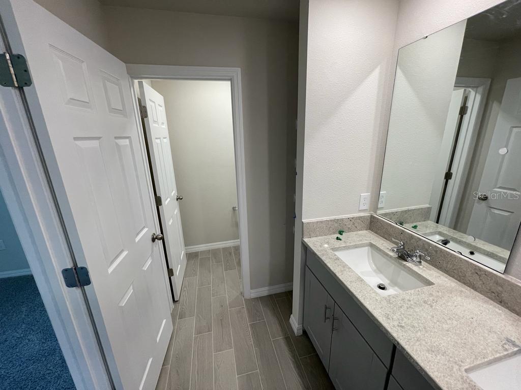 Image 31 of 55 For 418 Legacy Loop