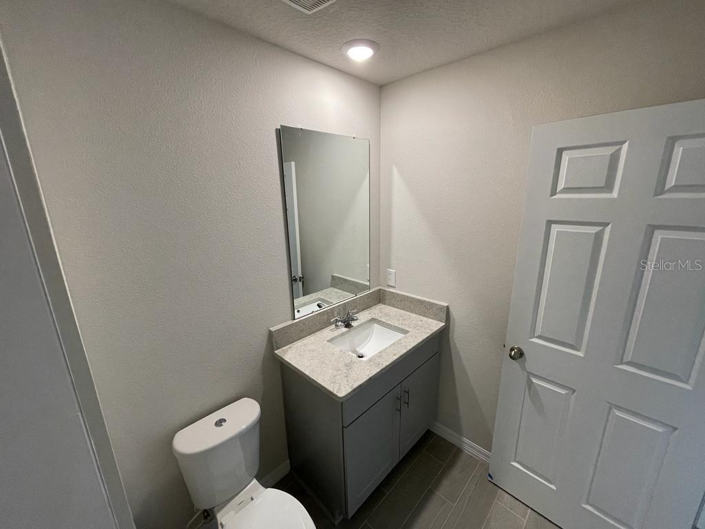 Image 38 of 55 For 418 Legacy Loop