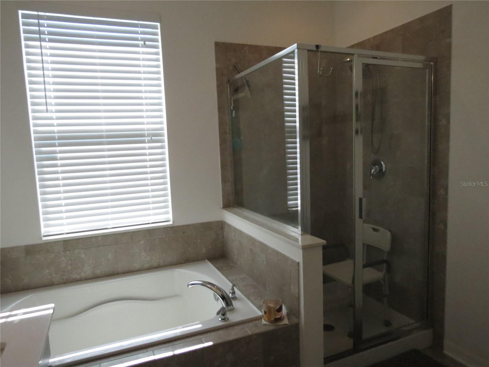 Image 19 of 37 For 3968 Eternity Circle