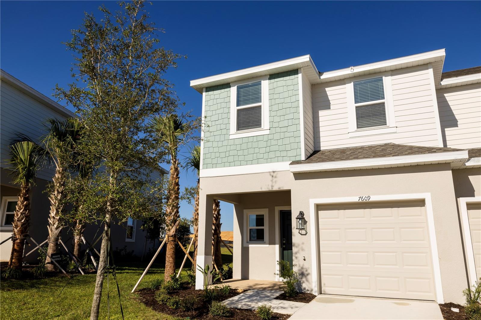 Image 10 of 76 For 7609 Waterscape Drive