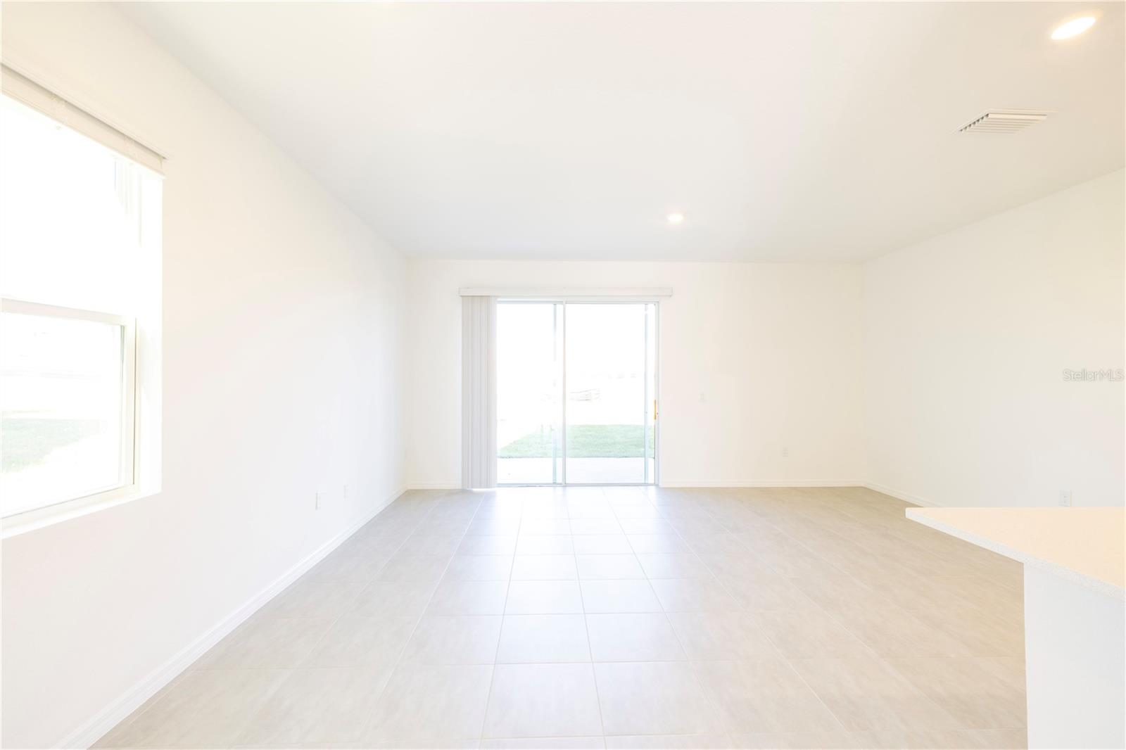 Image 28 of 76 For 7609 Waterscape Drive