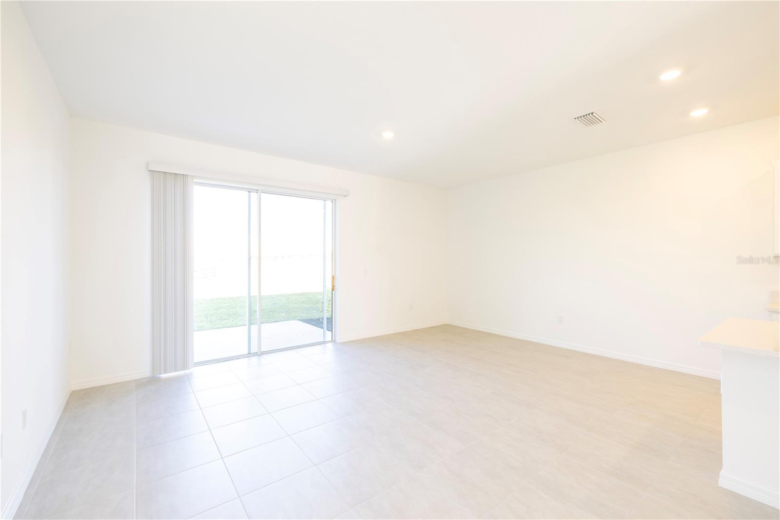 Image 29 of 76 For 7609 Waterscape Drive