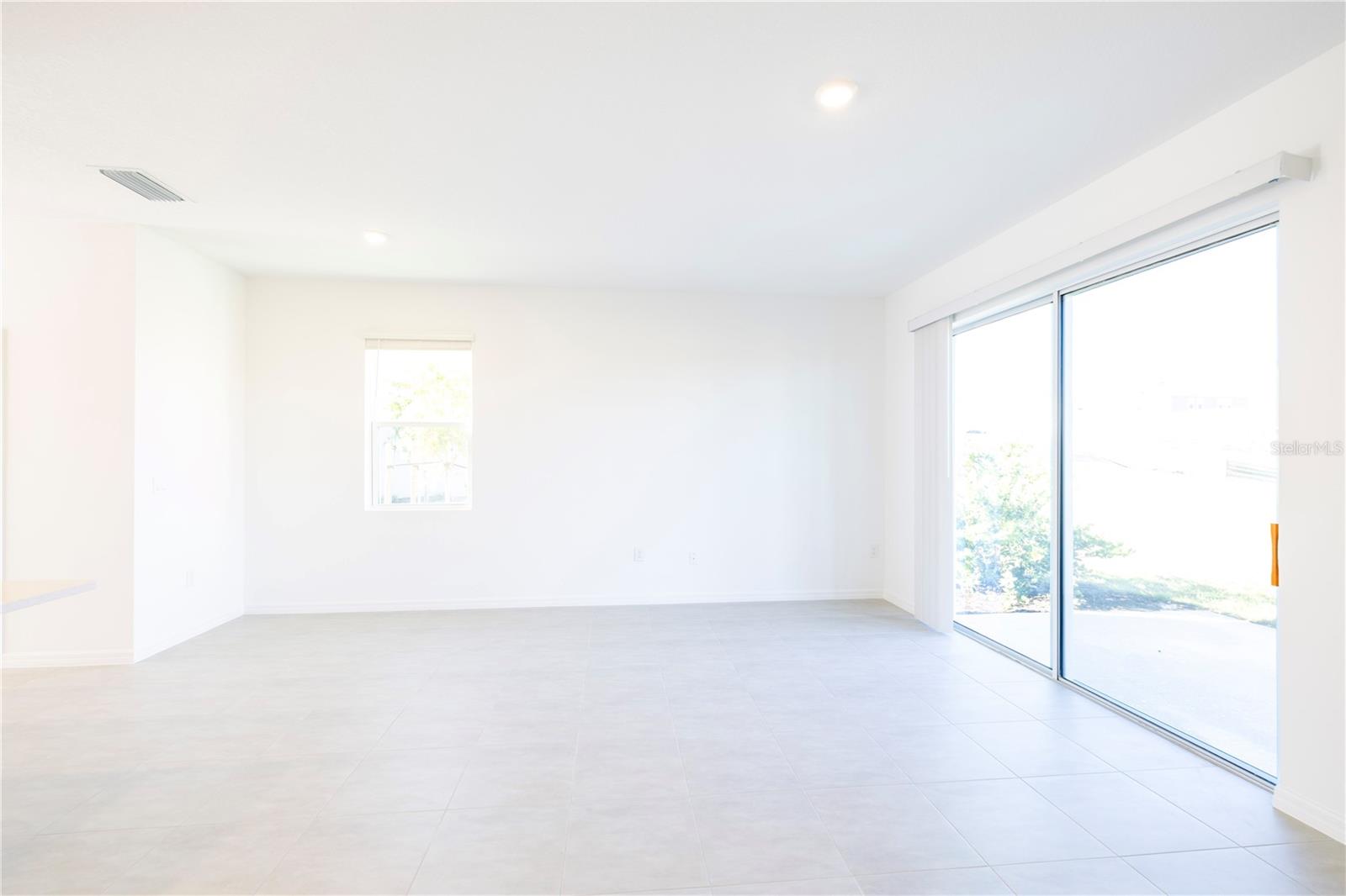 Image 31 of 76 For 7609 Waterscape Drive