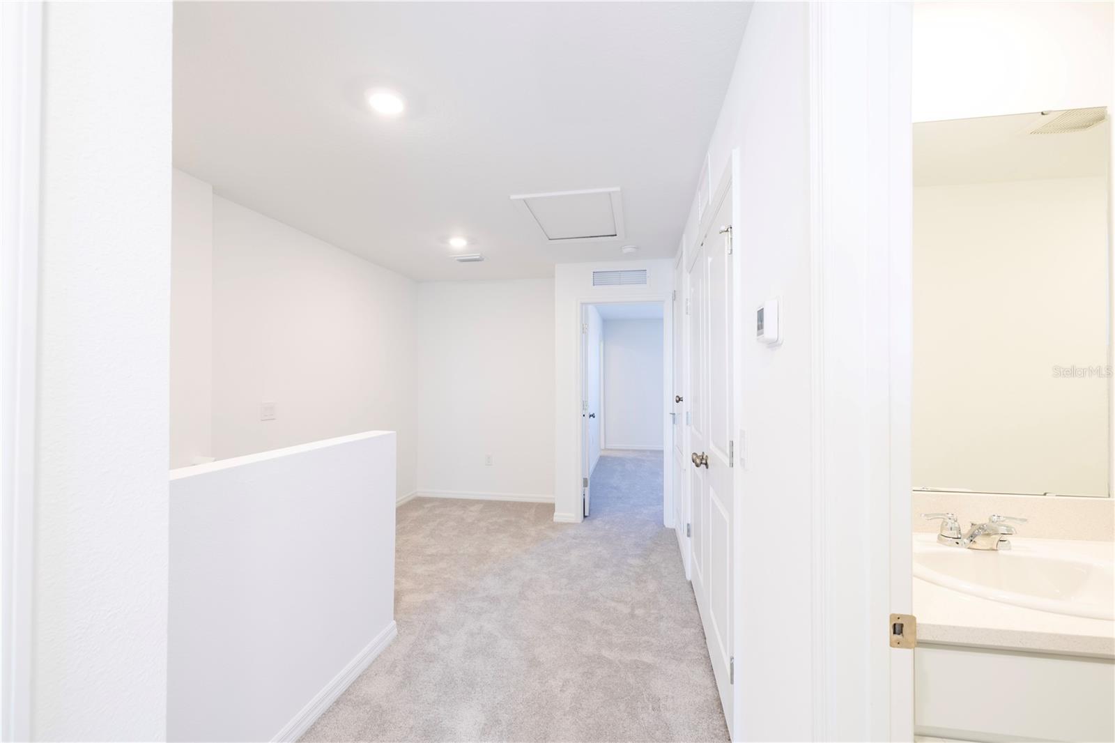 Image 36 of 76 For 7609 Waterscape Drive