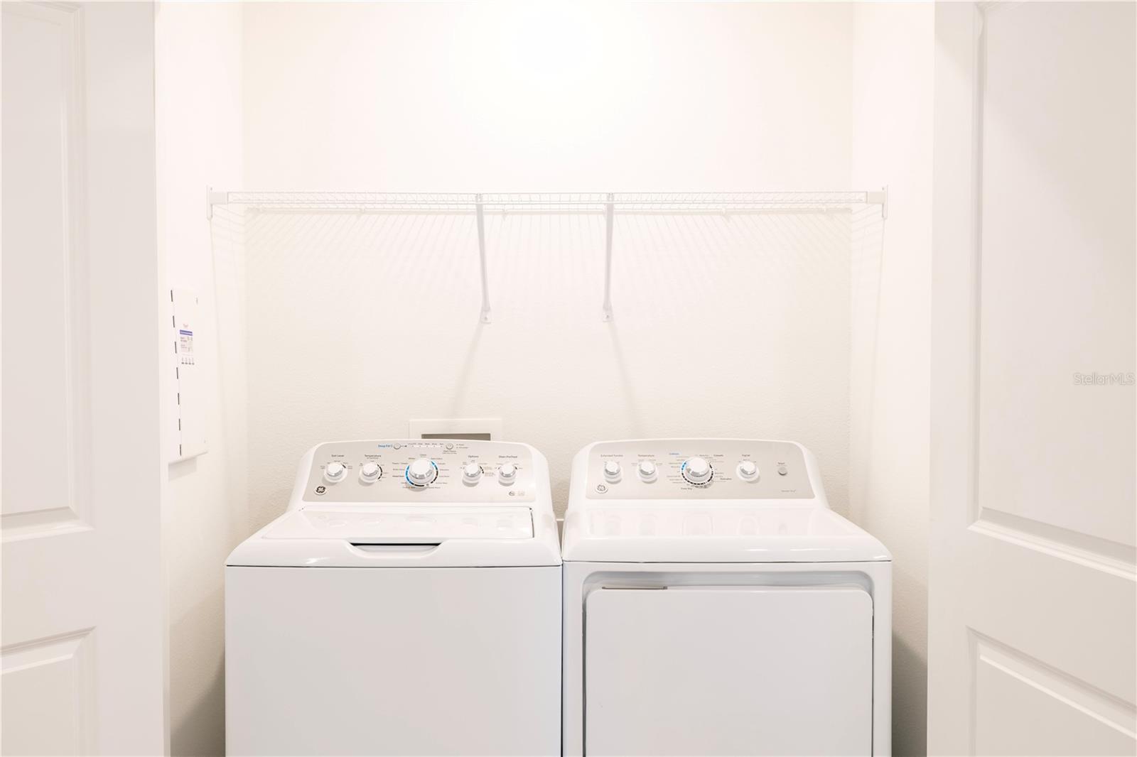 Image 39 of 76 For 7609 Waterscape Drive