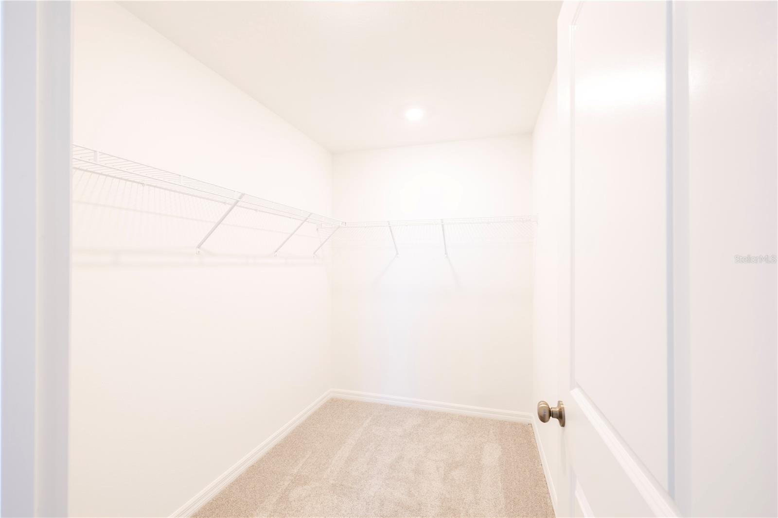 Image 42 of 76 For 7609 Waterscape Drive