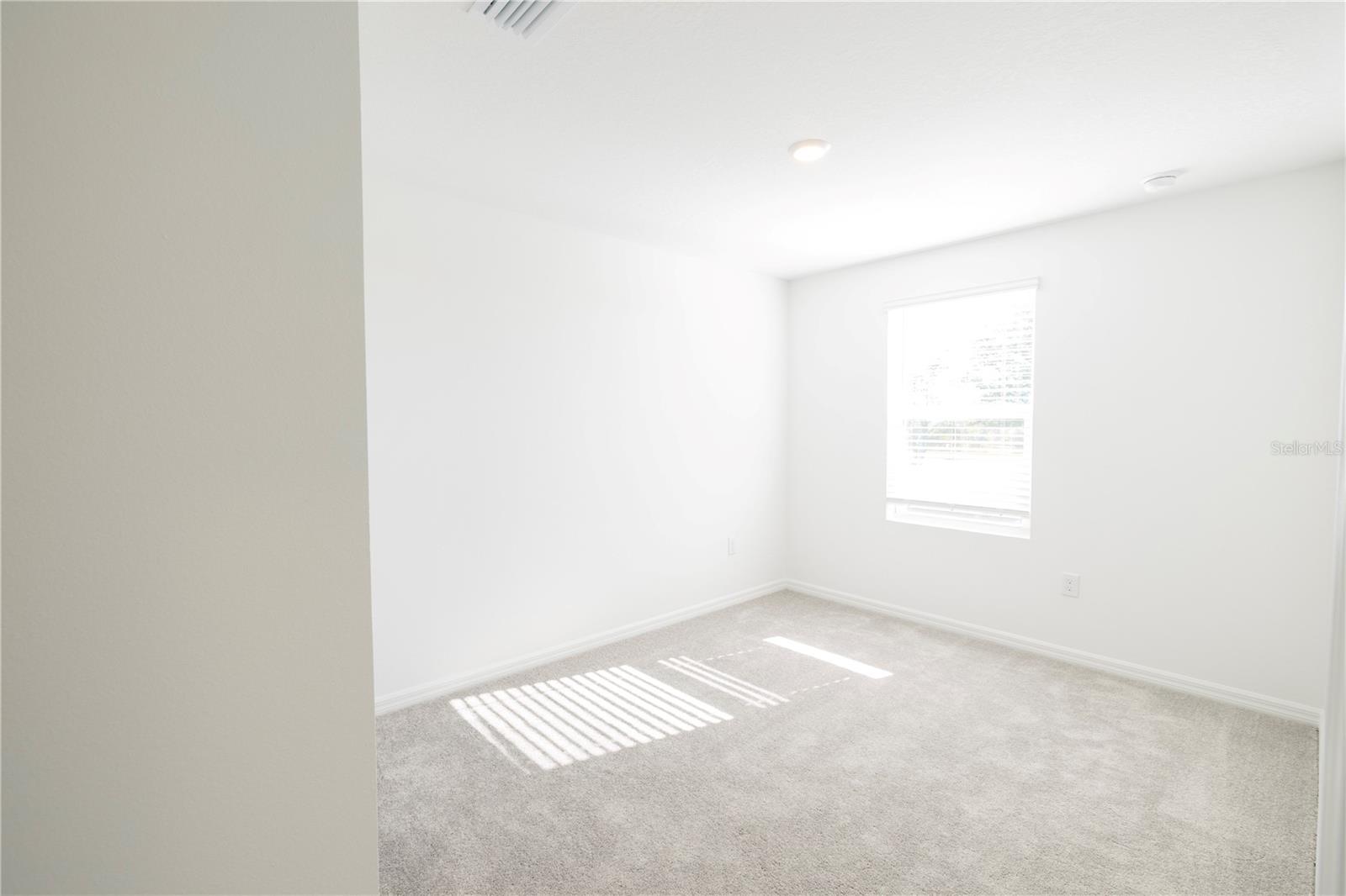 Image 52 of 76 For 7609 Waterscape Drive