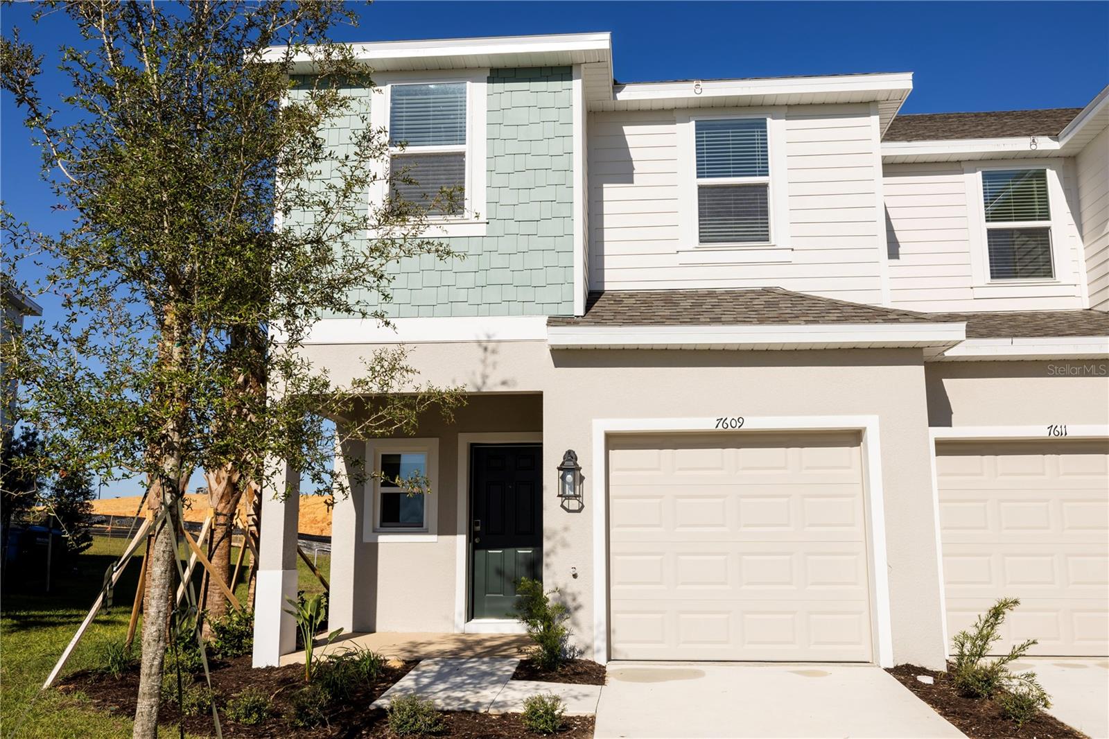 Image 7 of 76 For 7609 Waterscape Drive