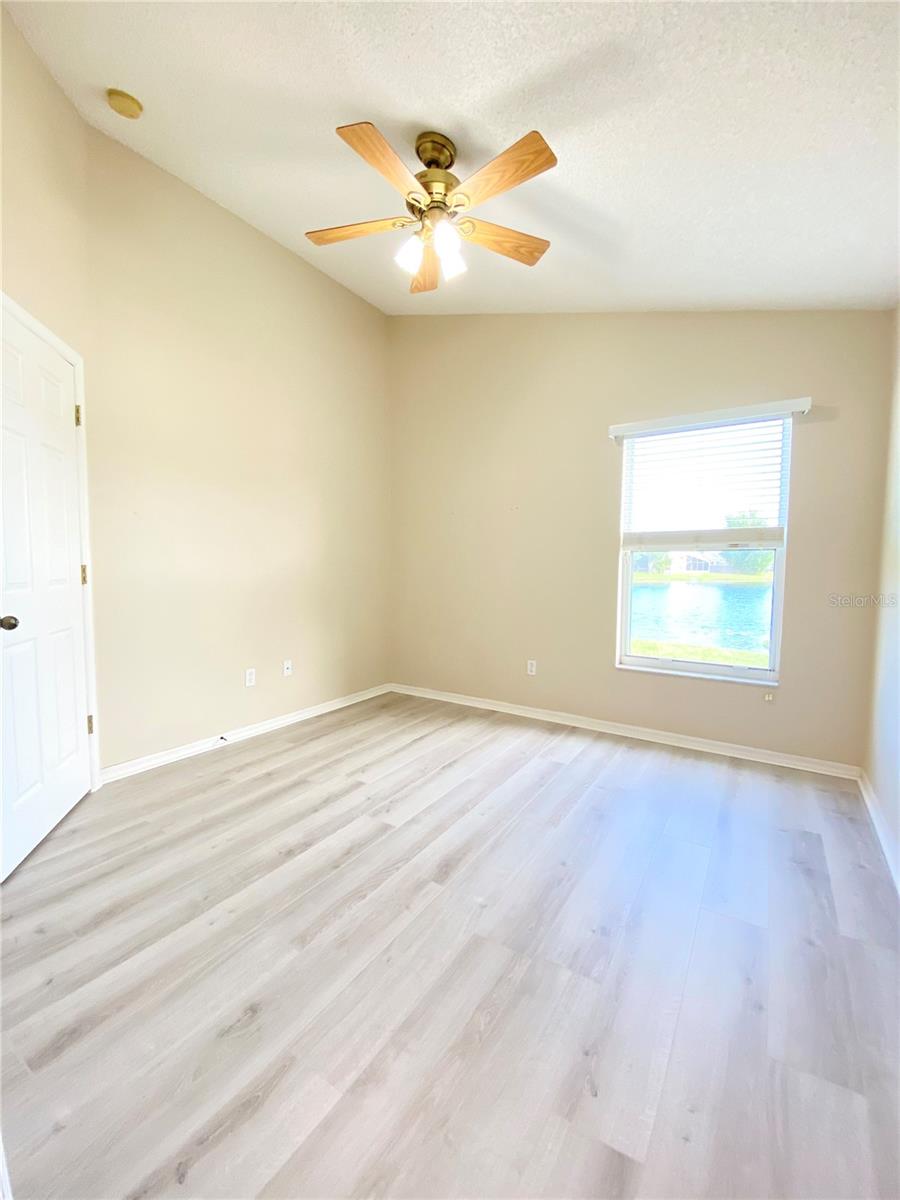 Image 21 of 56 For 513 Hardwood Circle