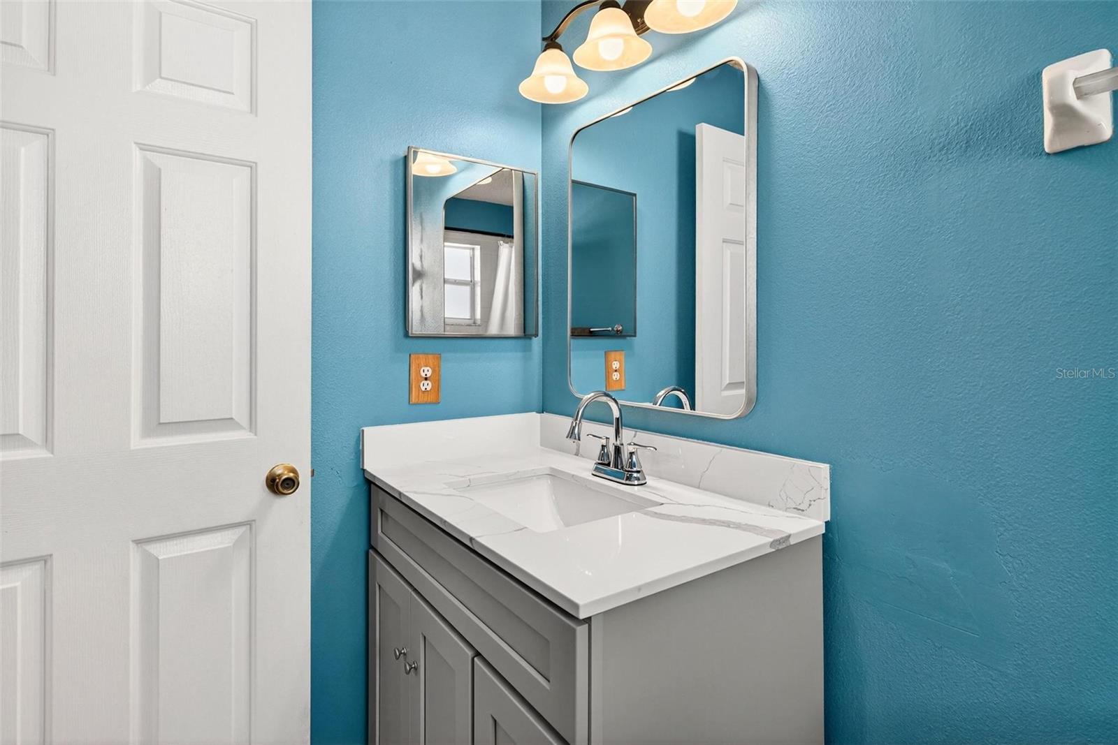 Image 34 of 48 For 1140 Windy Way