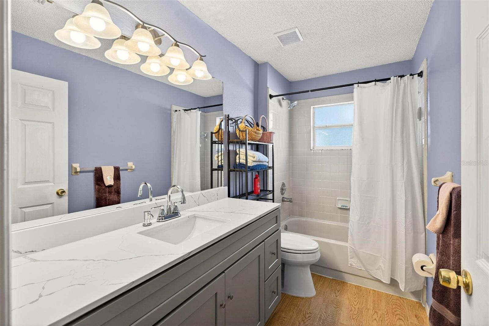 Image 41 of 48 For 1140 Windy Way