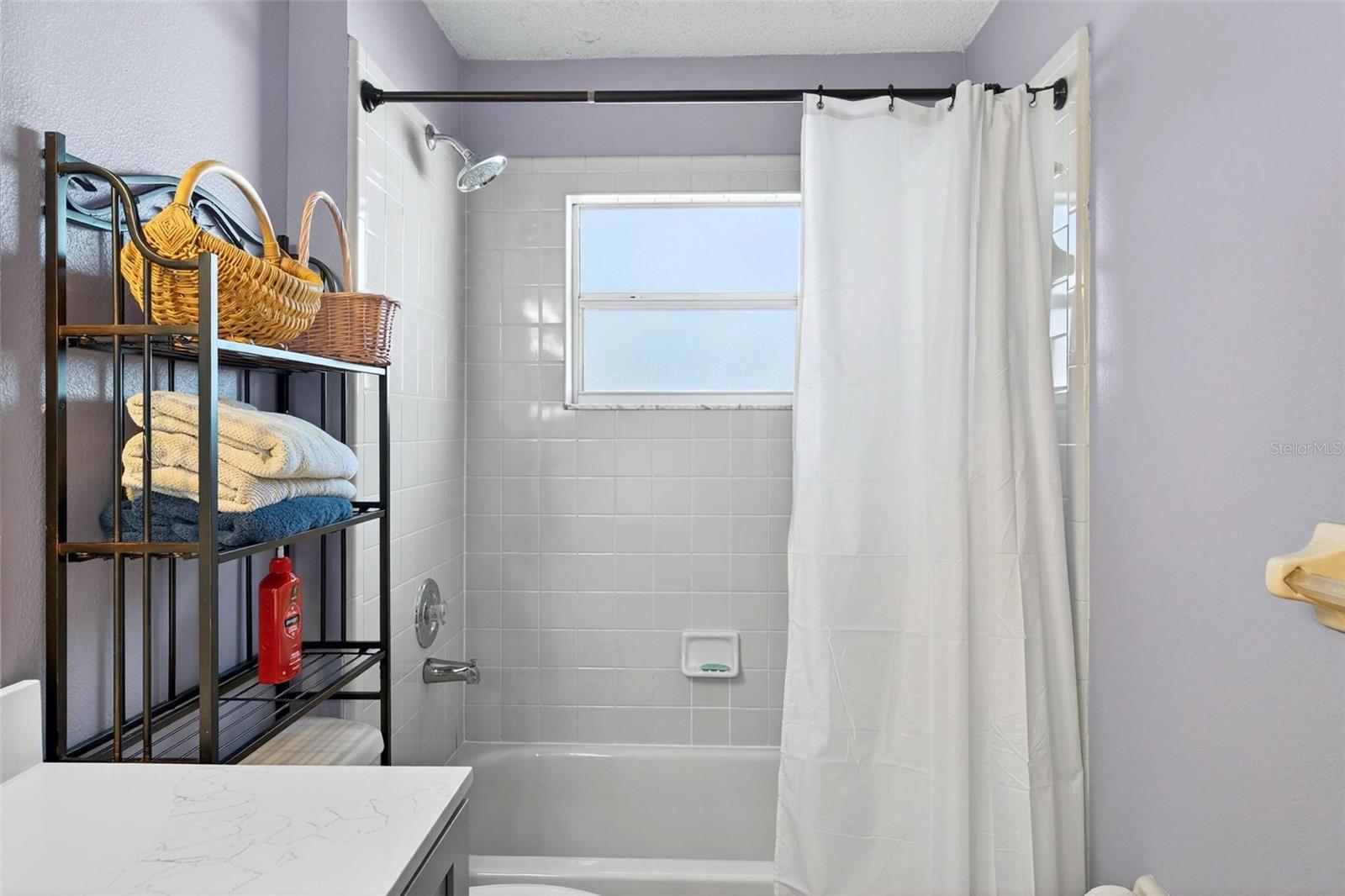 Image 42 of 48 For 1140 Windy Way