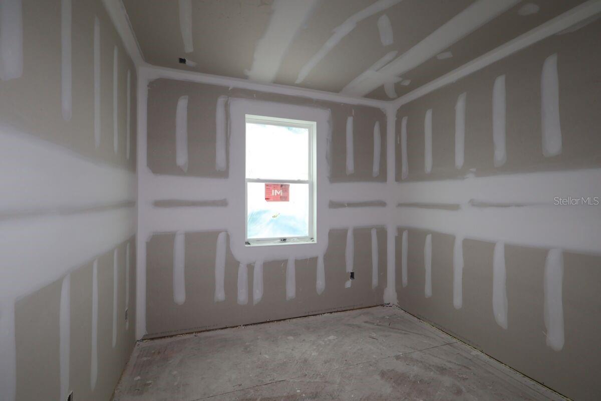 Image 3 of 20 For 691 Pothos Street