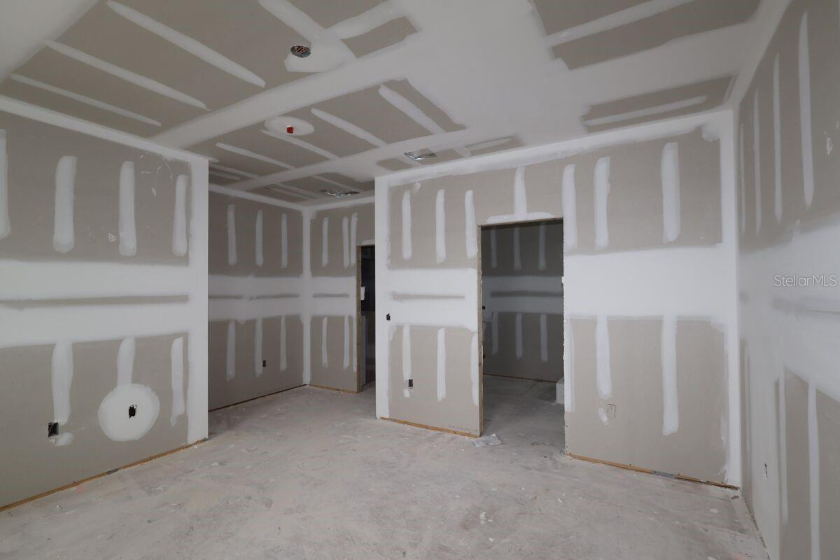 Image 5 of 20 For 691 Pothos Street