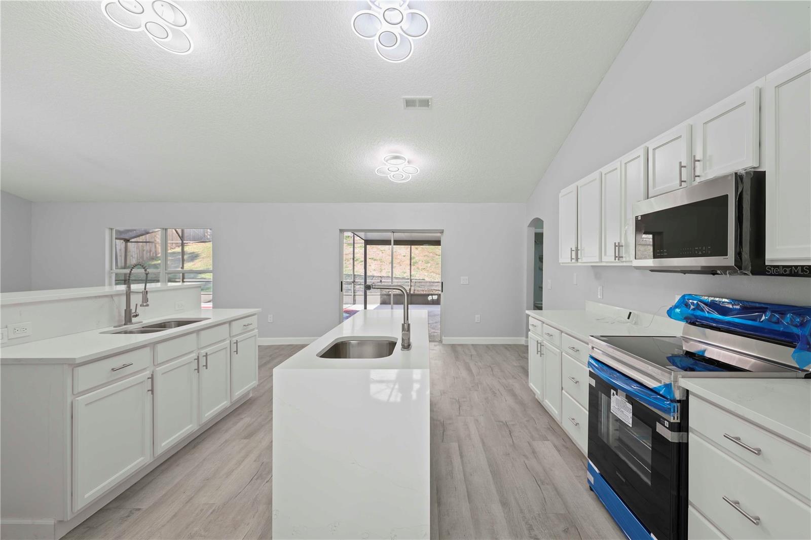 Image 11 of 42 For 941 Jayhil Drive