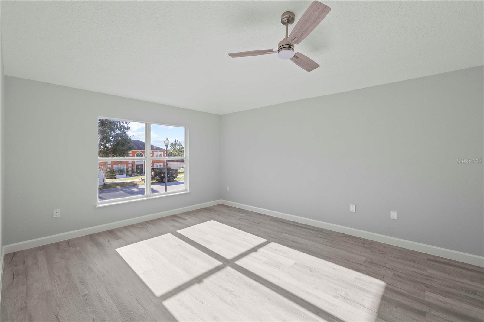 Image 18 of 42 For 941 Jayhil Drive