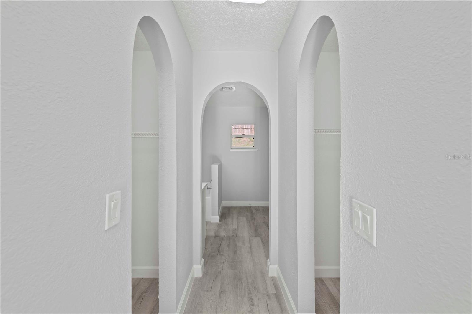 Image 20 of 42 For 941 Jayhil Drive