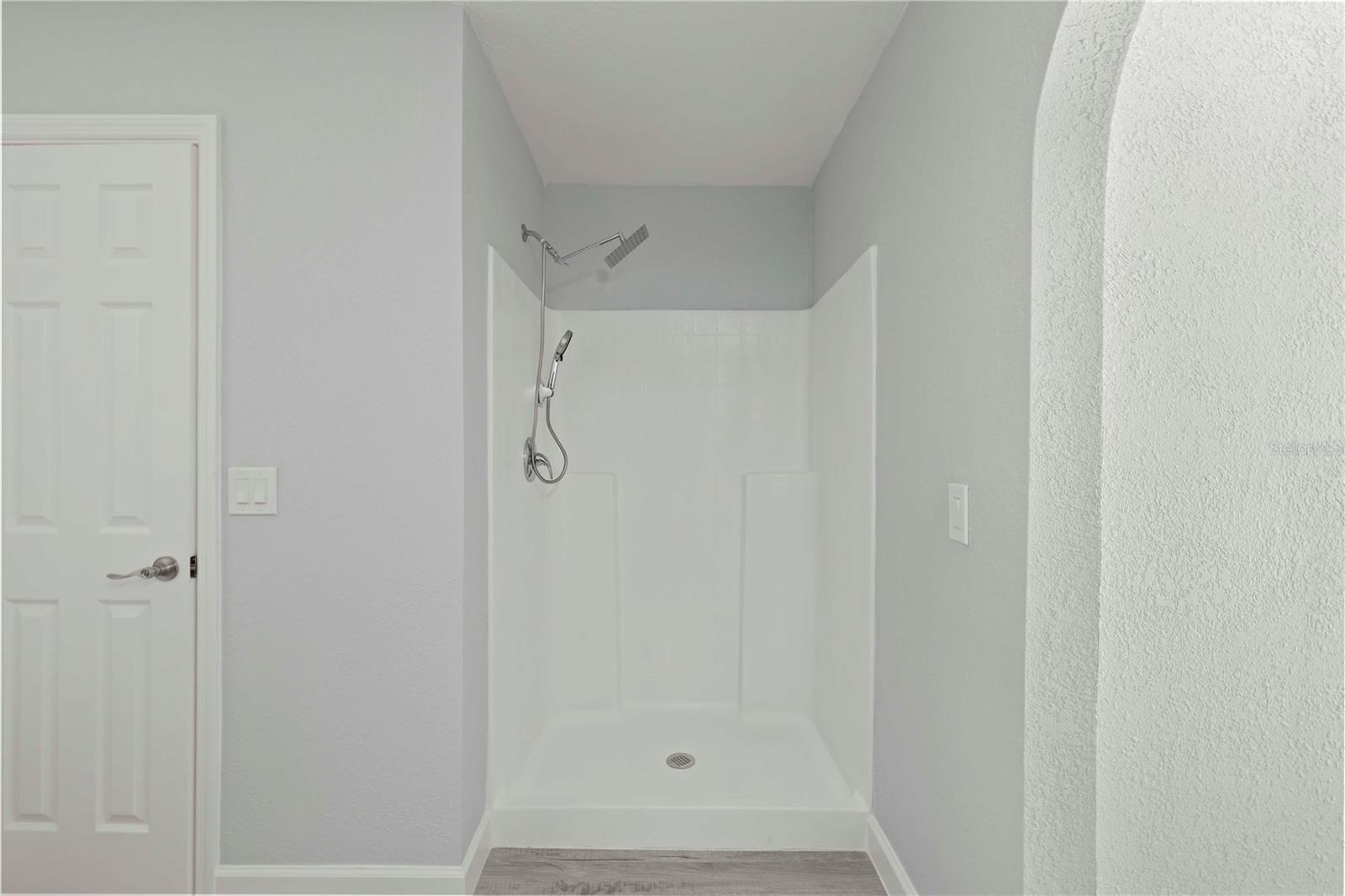 Image 23 of 42 For 941 Jayhil Drive