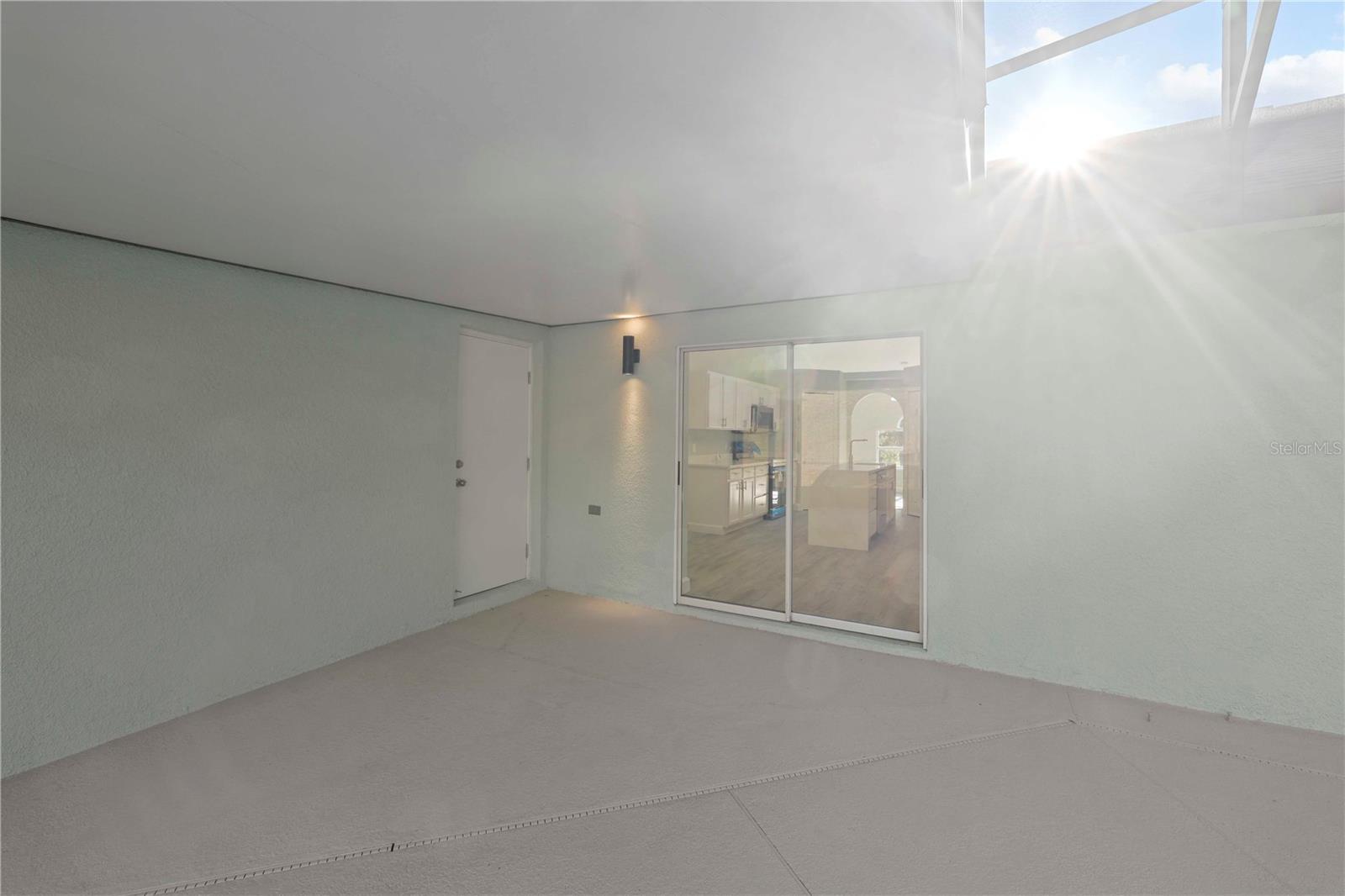 Image 33 of 42 For 941 Jayhil Drive