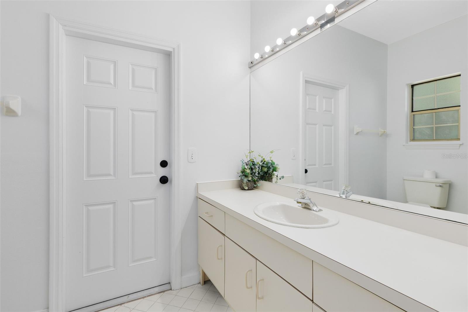 Image 29 of 41 For 1205 Mayfield Avenue